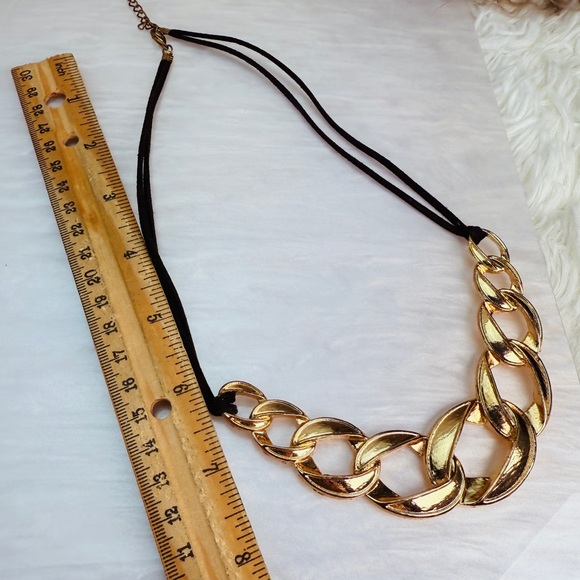 Black and Goldtone Chain Costume Necklace - Picture 6 of 6